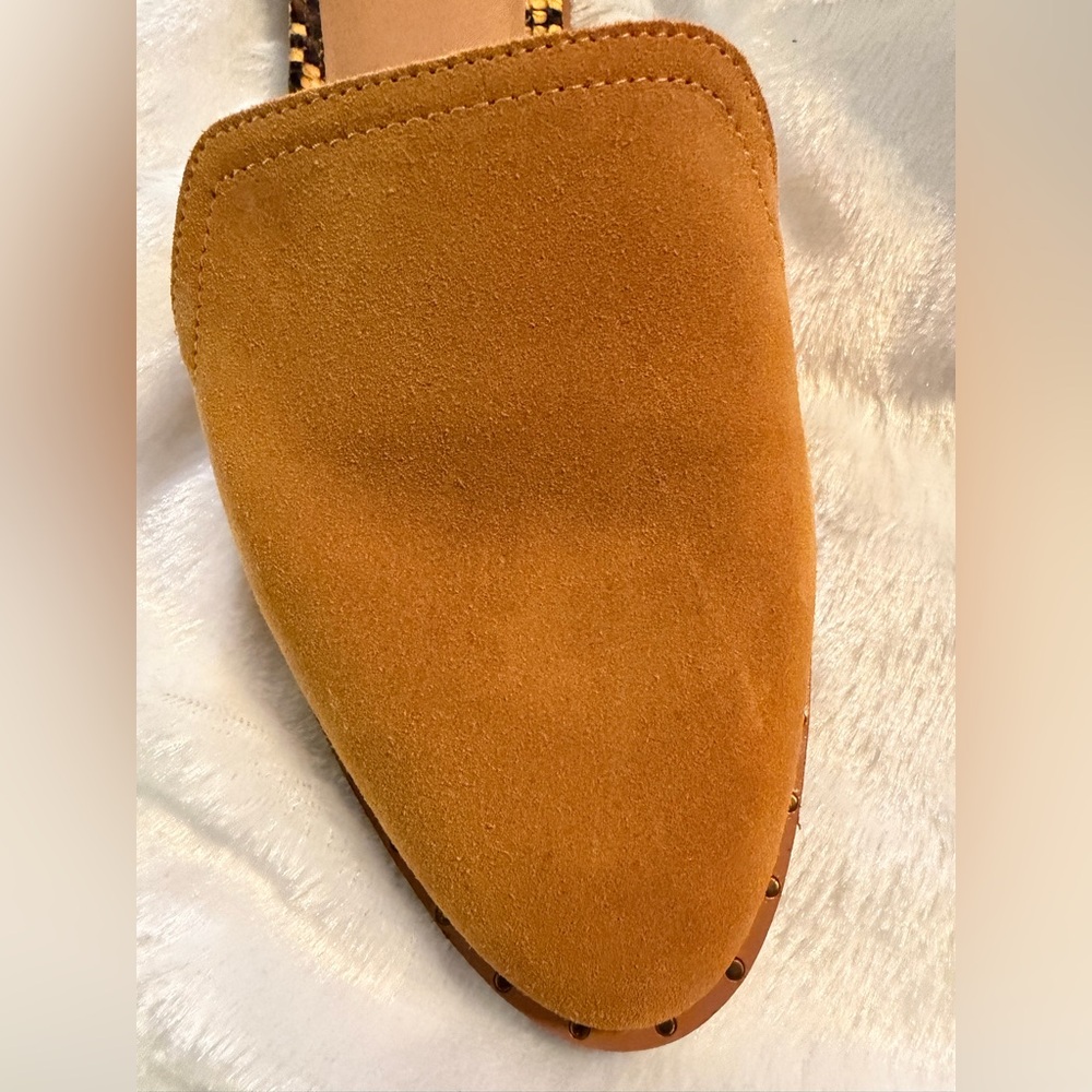 Crown Vintage Yellow Suede Women's Loafers - Picture 4 of 6